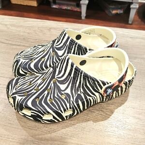 Crocs Zebra Print Clogs men 7 or woman's 9